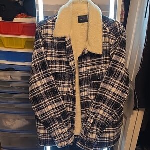 Medium PacSun Cream Fleece Jacket